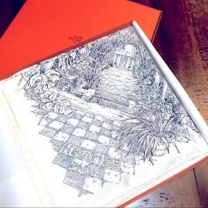 Hermès Scarf w/ Giftbox